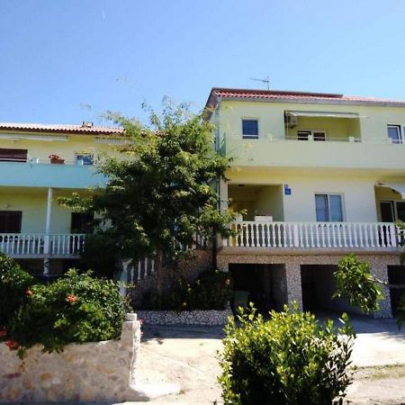 Apartments Miocic Ražanac Dış mekan fotoğraf