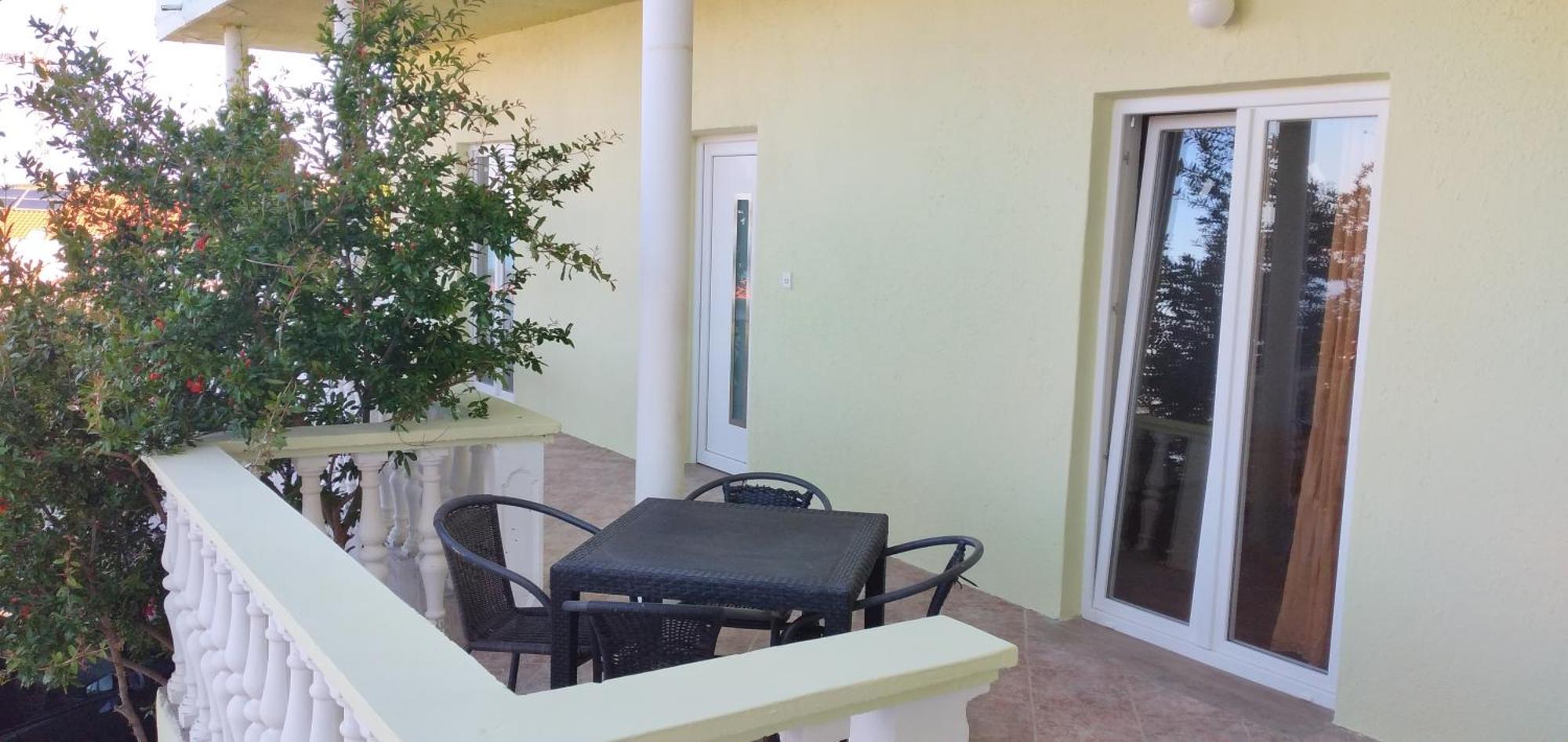 Apartments Miocic Ražanac Dış mekan fotoğraf