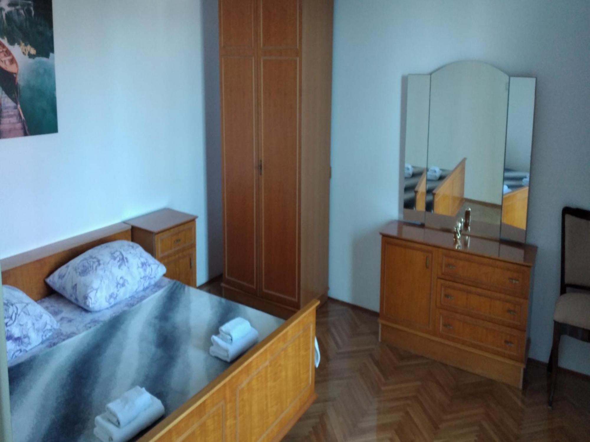Apartments Miocic Ražanac Oda fotoğraf