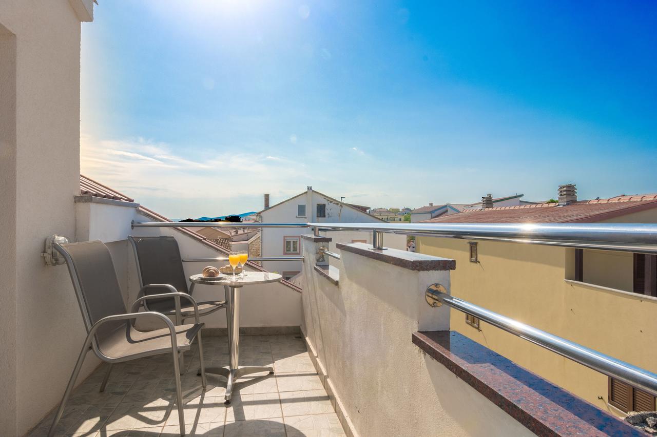 Apartments Miocic Ražanac Dış mekan fotoğraf
